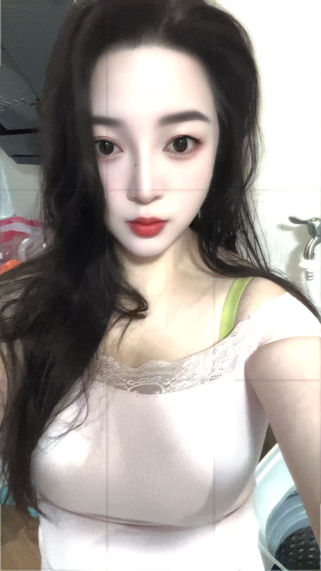 有颜有身材美少妇