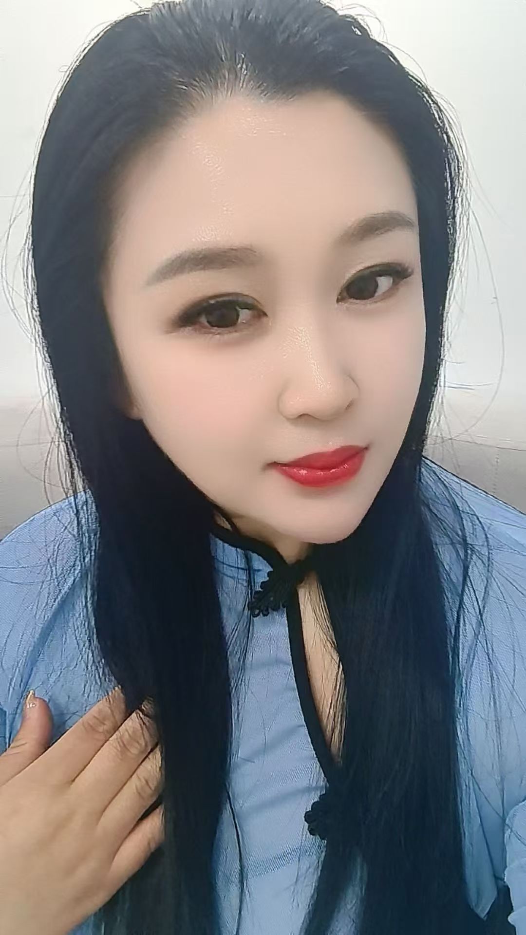 大波少妇能吸会夹