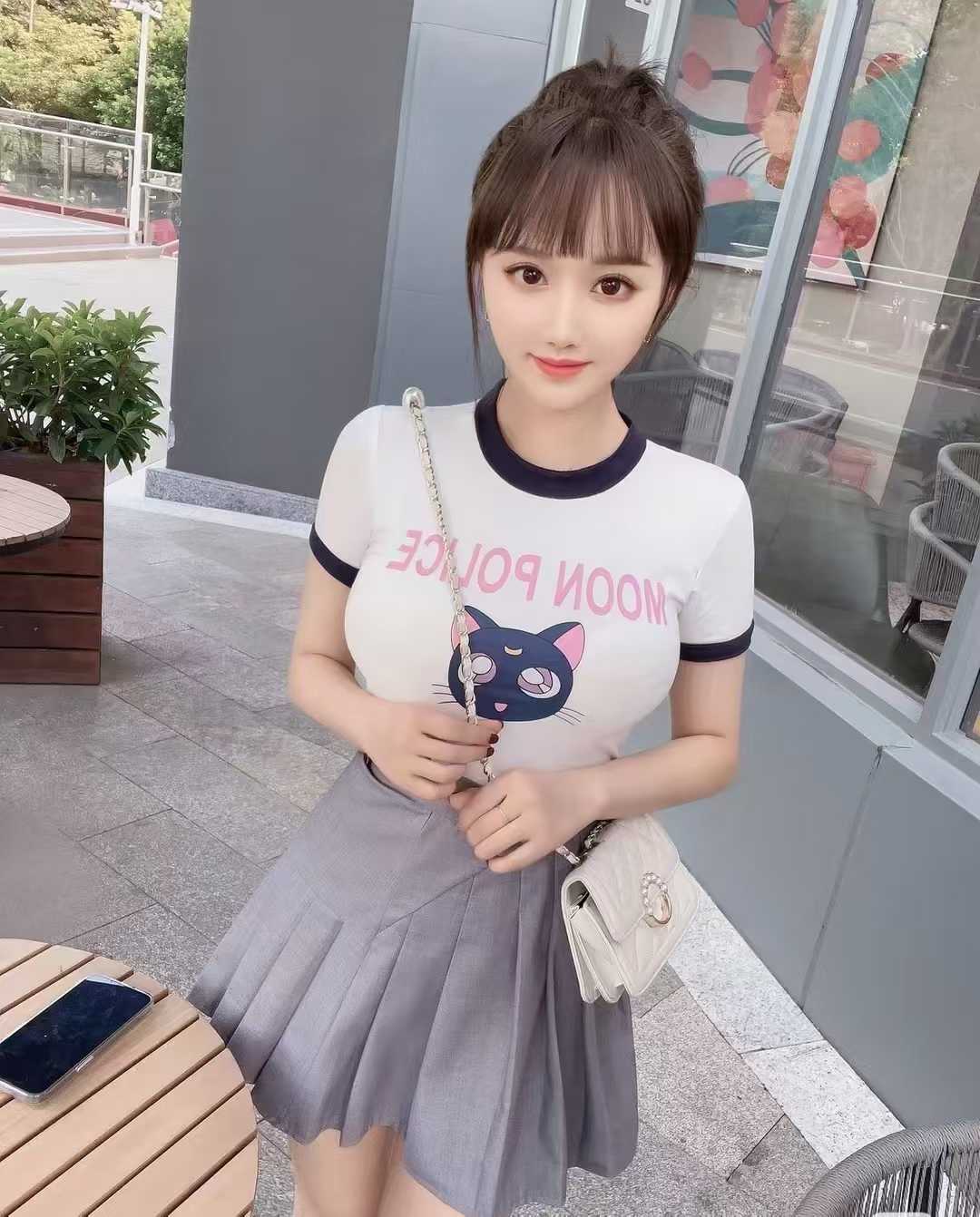 妹子个个水灵，服务热情