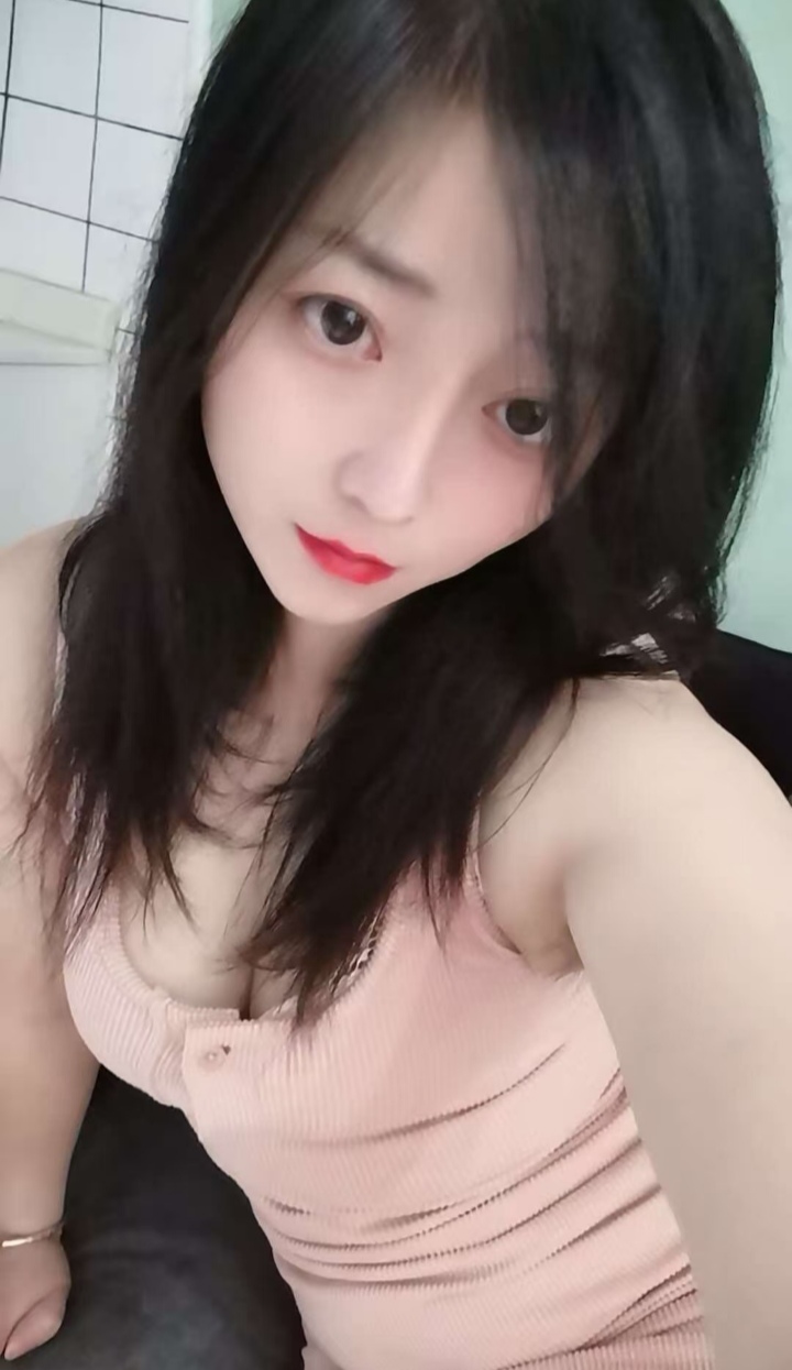 静安三通丰润小姐姐