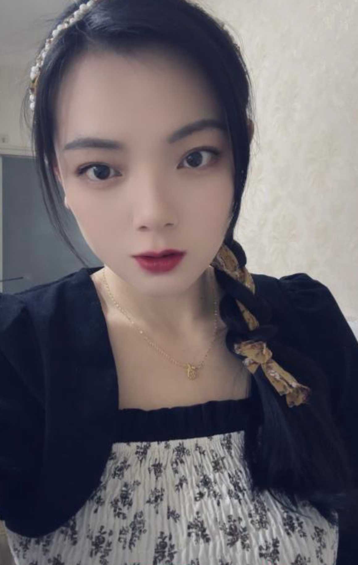 长的好看的一位小姐姐