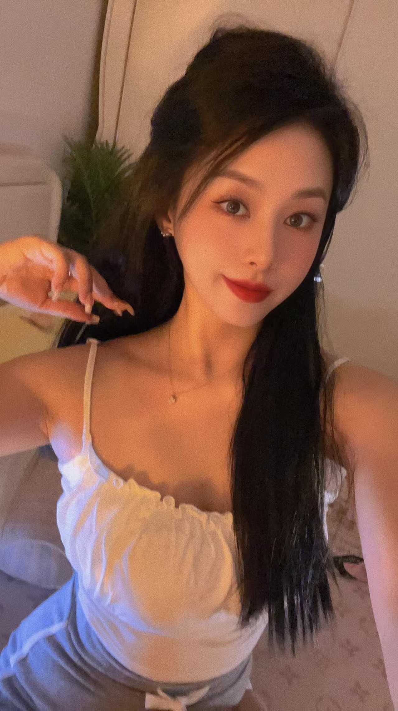 撩人小仙女妮妮