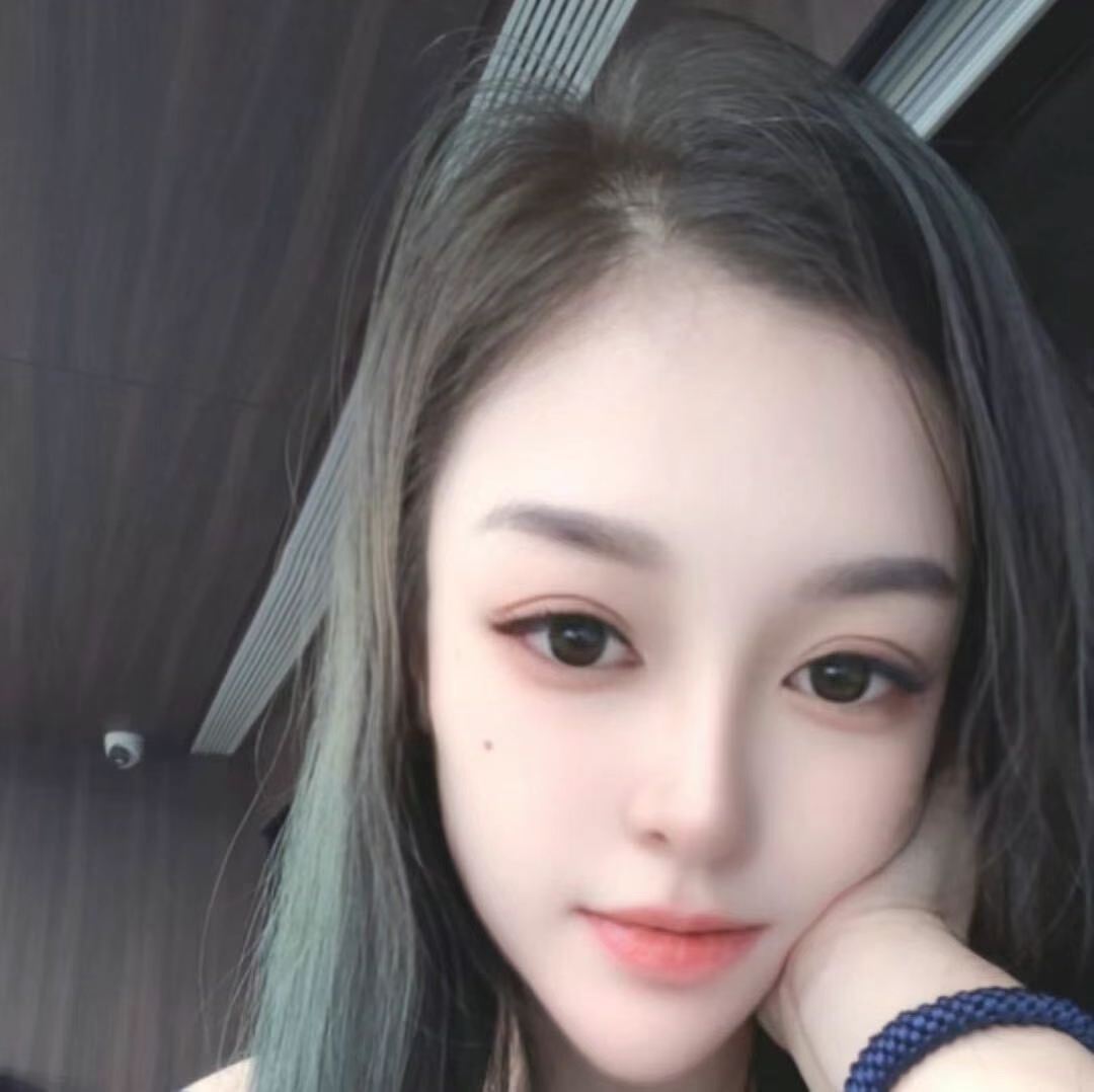 小姐姐自己做活好