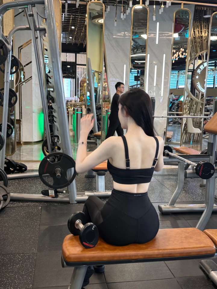 皮肤光嫩短暂兼职