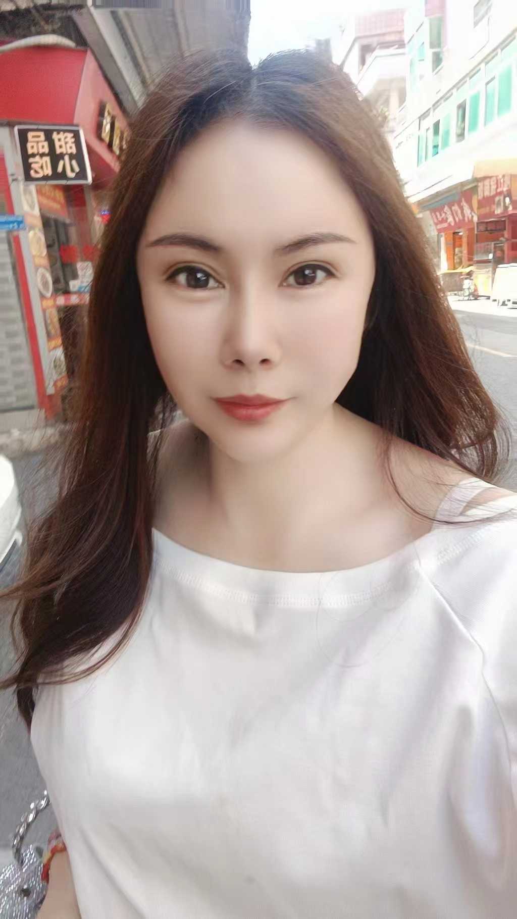 东城丰润热辣御姐