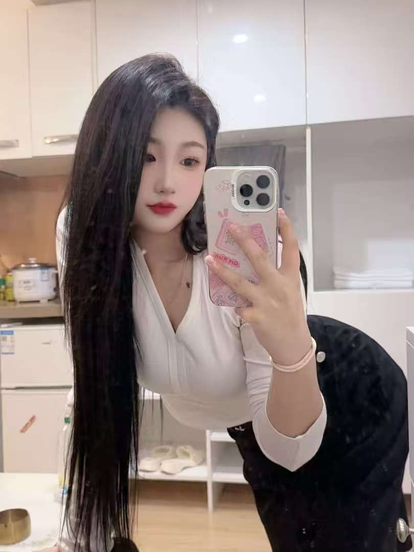 静安的小嫩妹极品身材