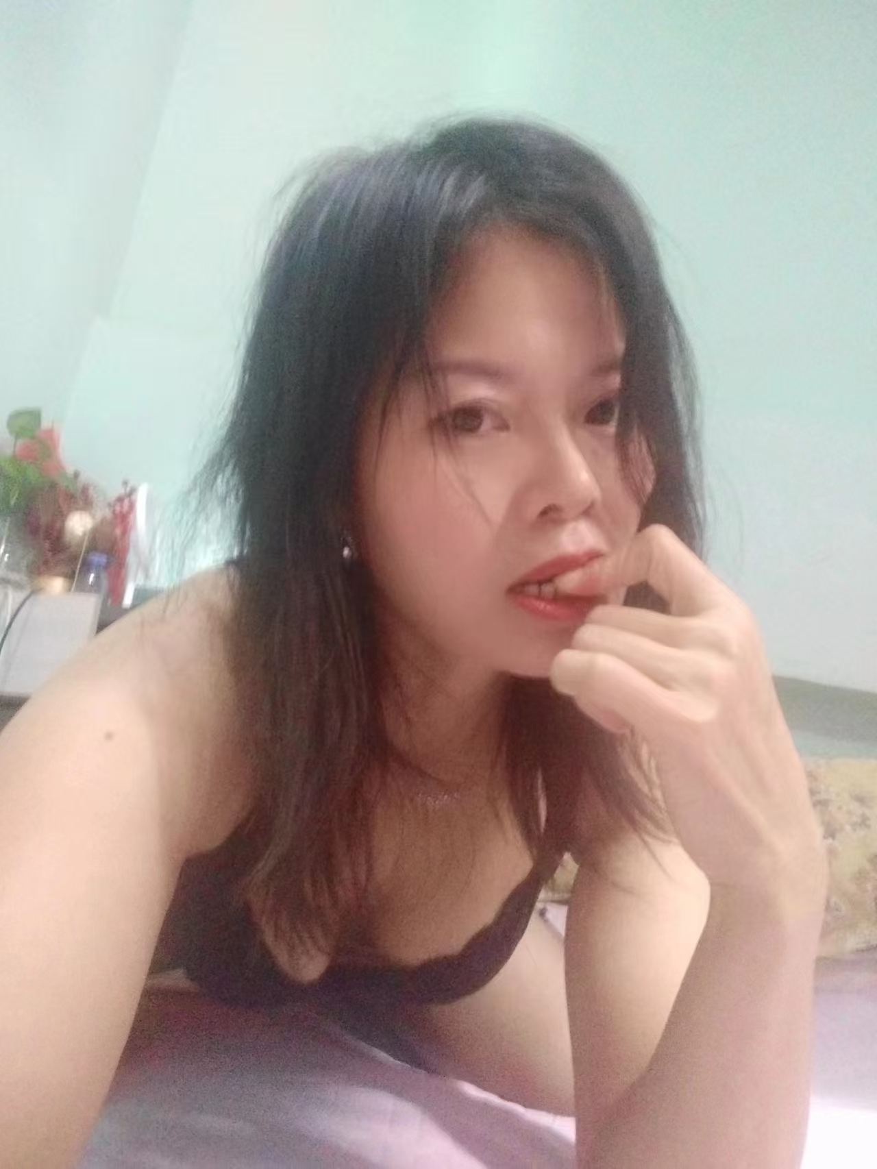 沙井福永兼职小少妇，可上门