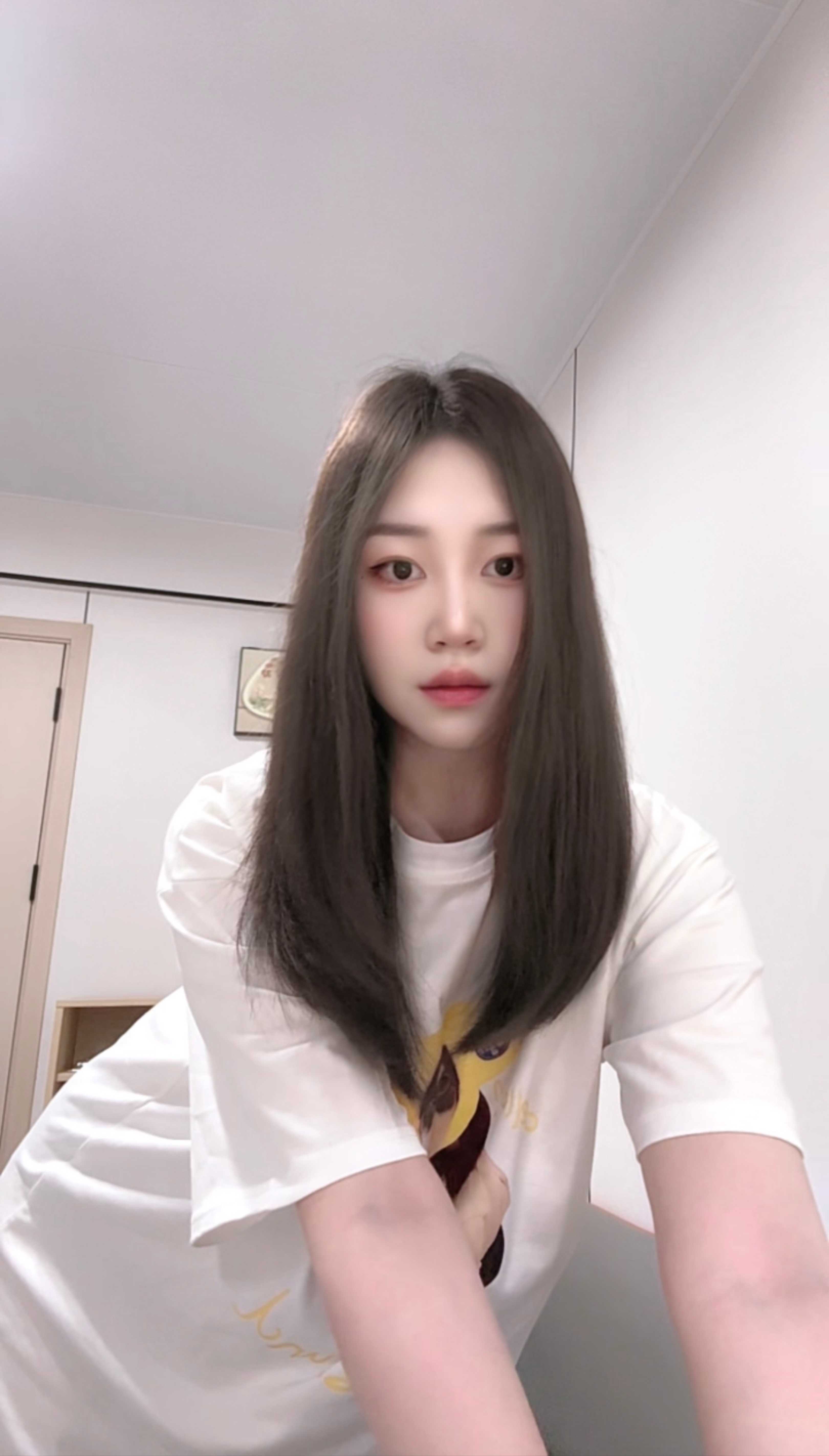 南山西丽长腿气质女友