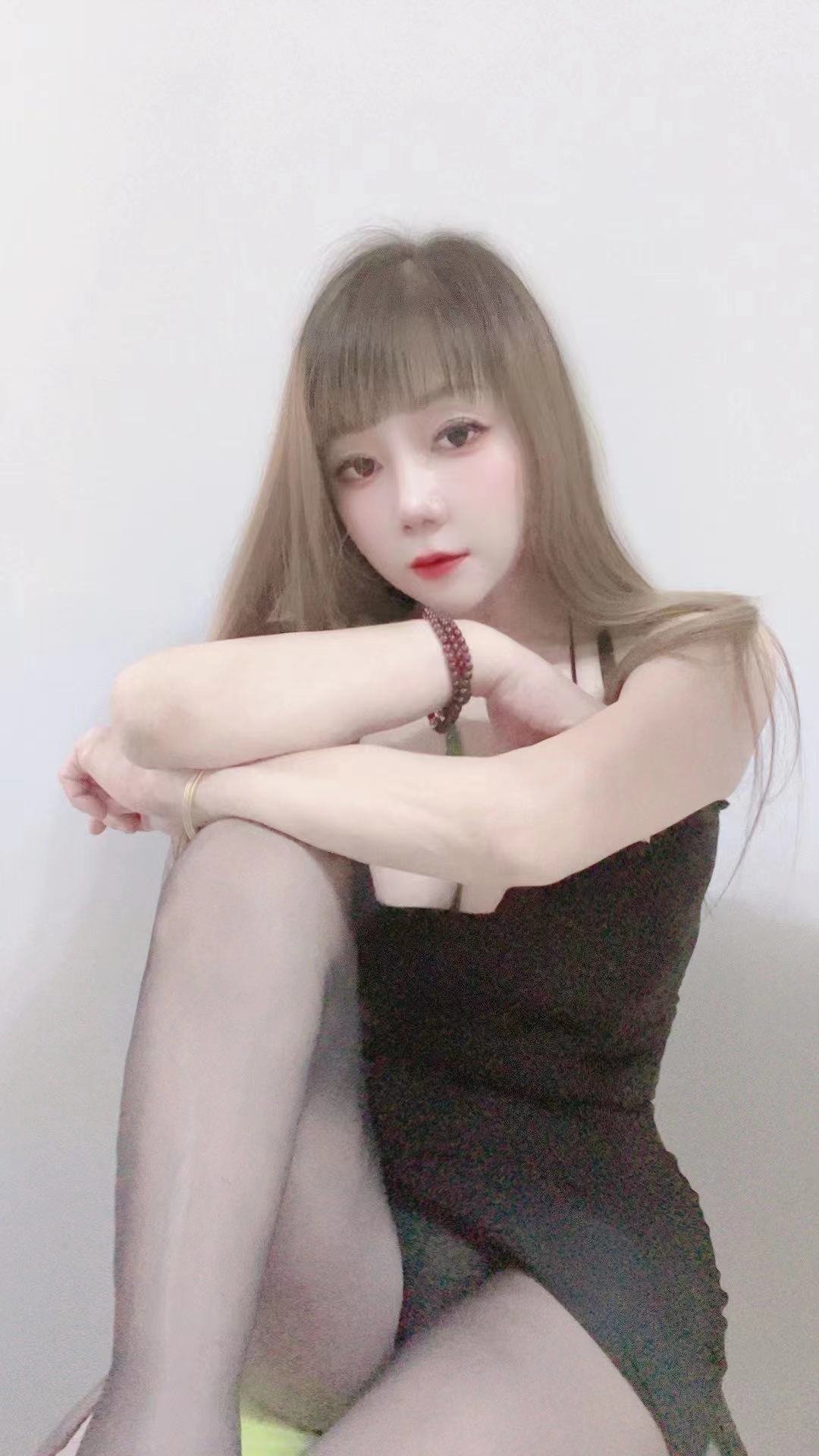 上城大白奶辣妹丹丹