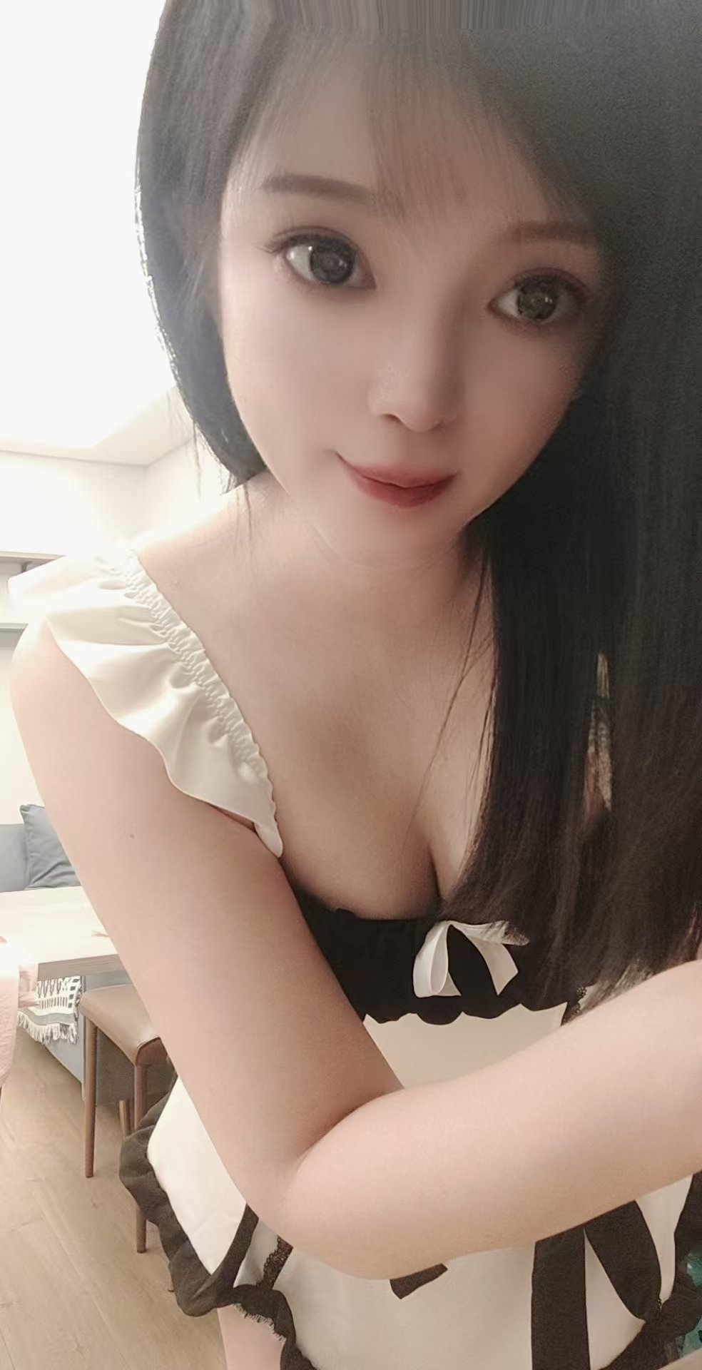 情趣爆乳妹依依