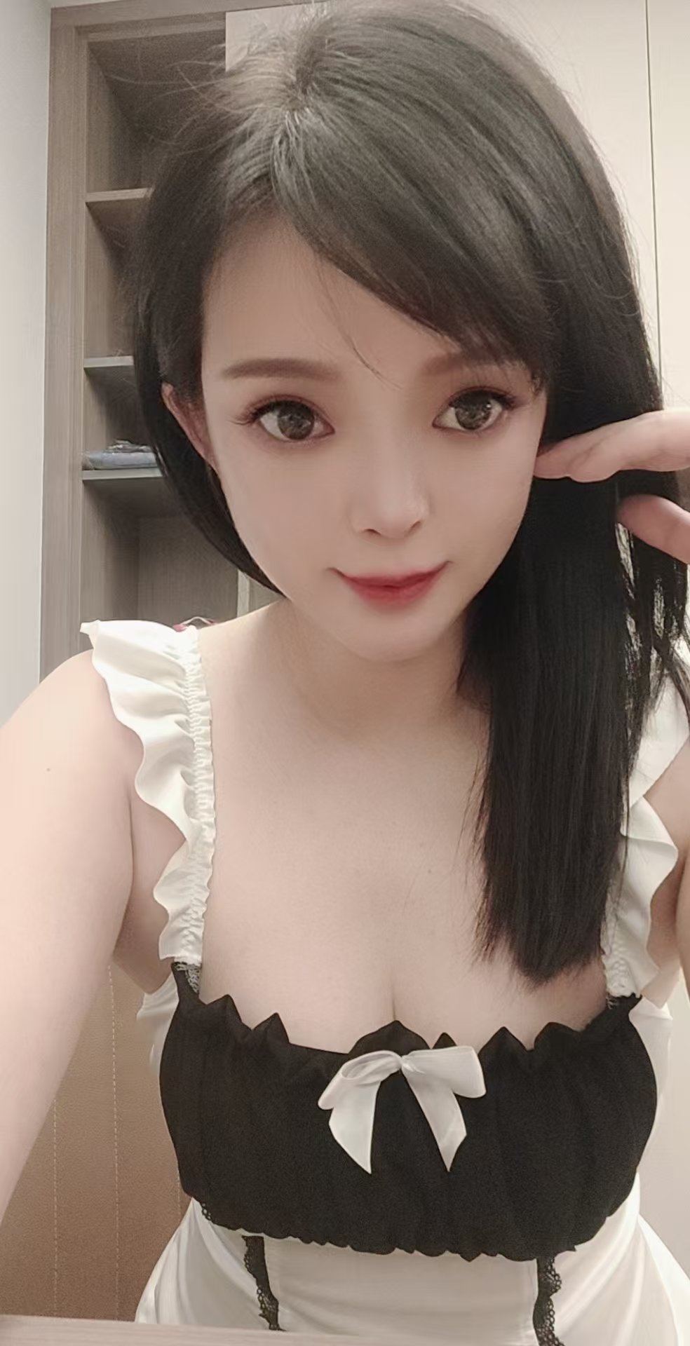 情趣爆乳妹依依