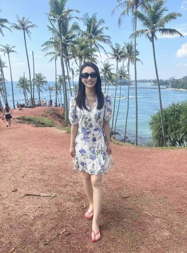 极品美女，女友般感觉