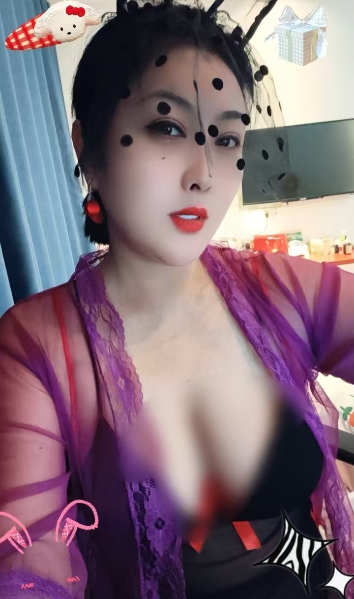 番禺风情小少妇黄咪妮