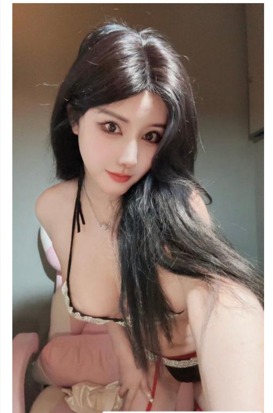 服务控露露老师