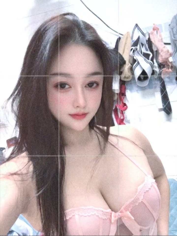 黄埔爆乳美彤彤