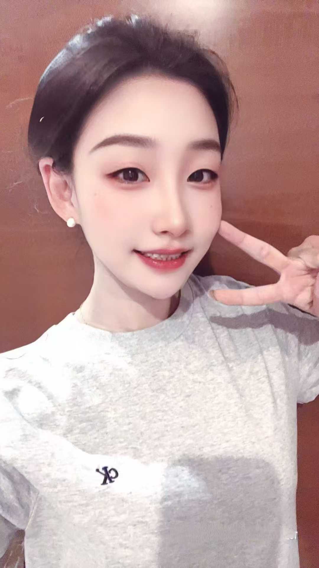 白嫩水润小姐姐沫儿