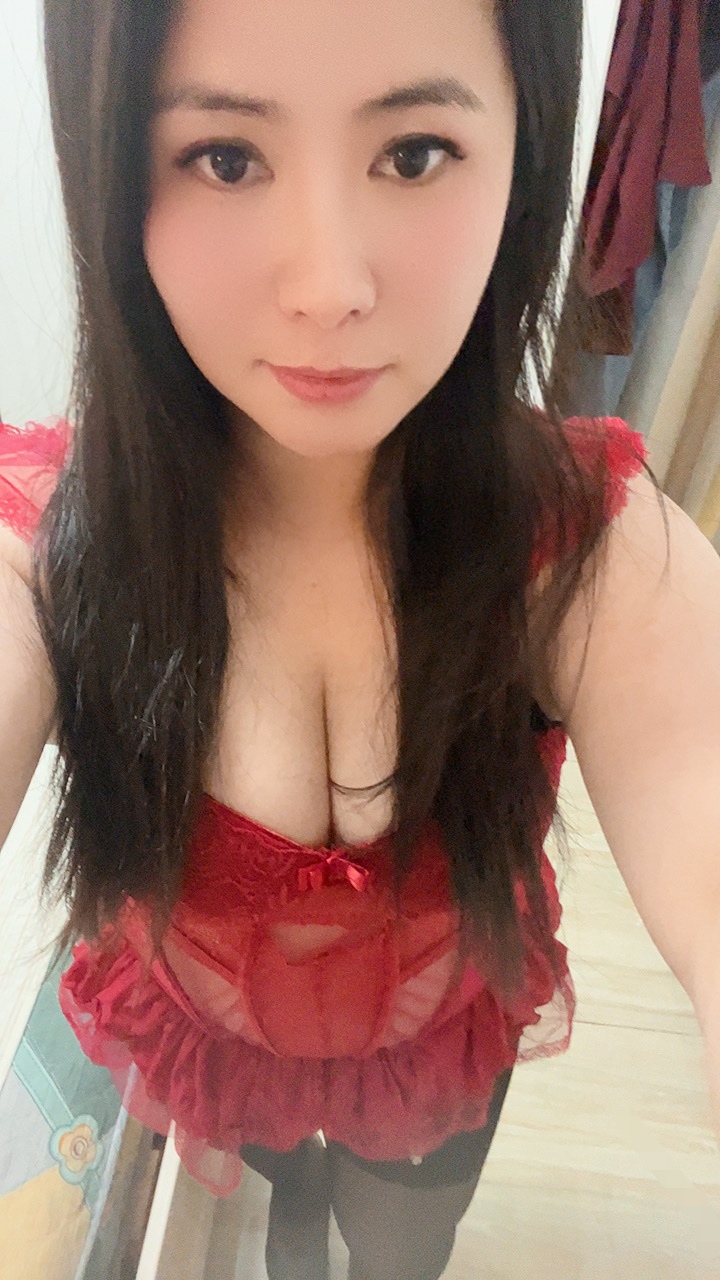 天河客运站气质少妇。服务控