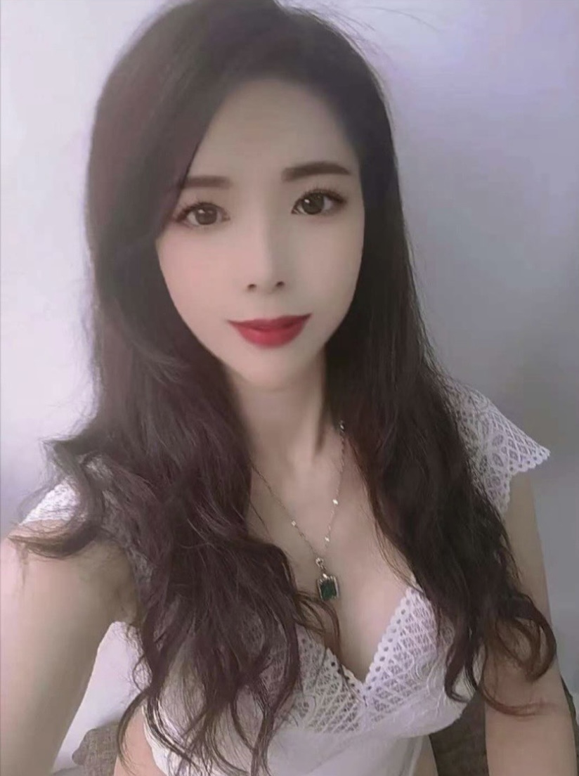 性感美胸兰姐姐