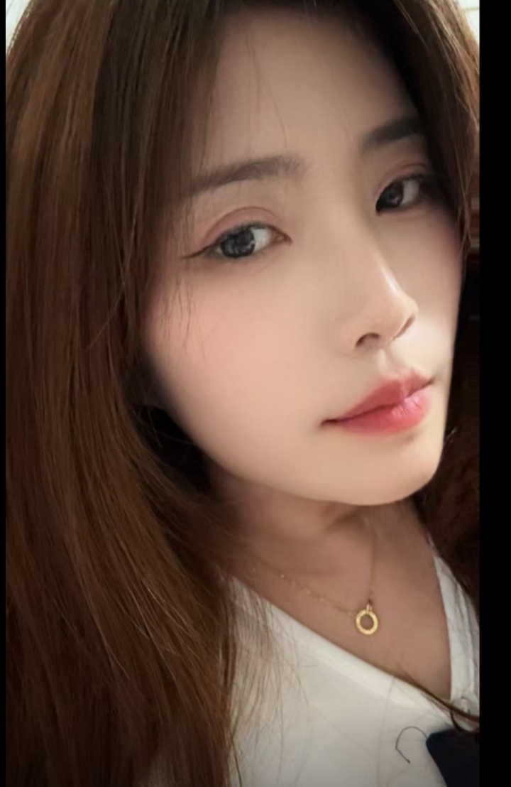 美腿眼镜御姐晨晨