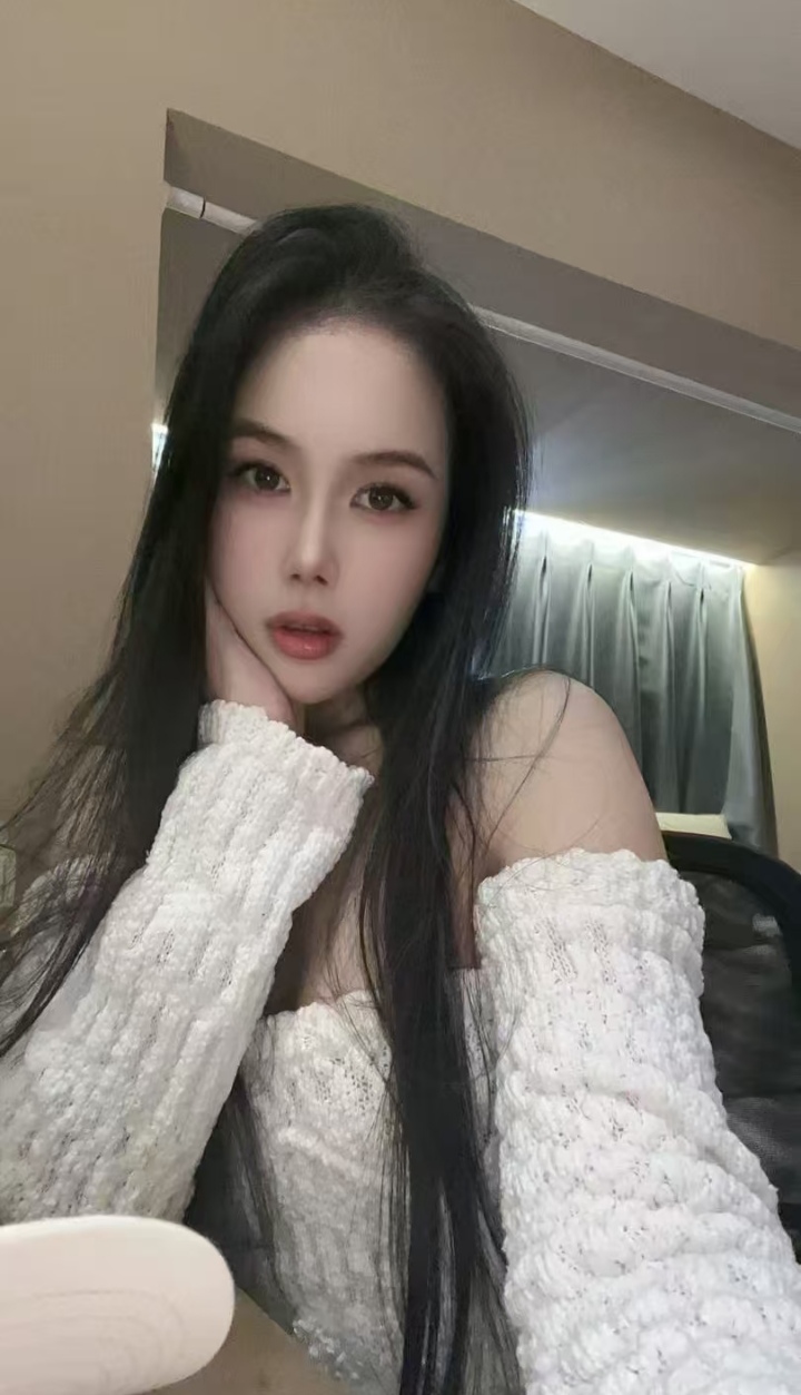 南开纯欲小姐姐雪儿