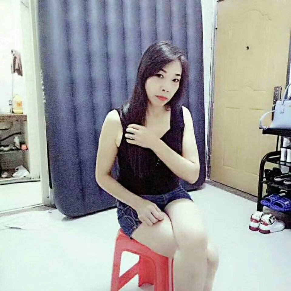 海珠区熟女 两百起  拍拍骨屁股就知道换姿势的年龄