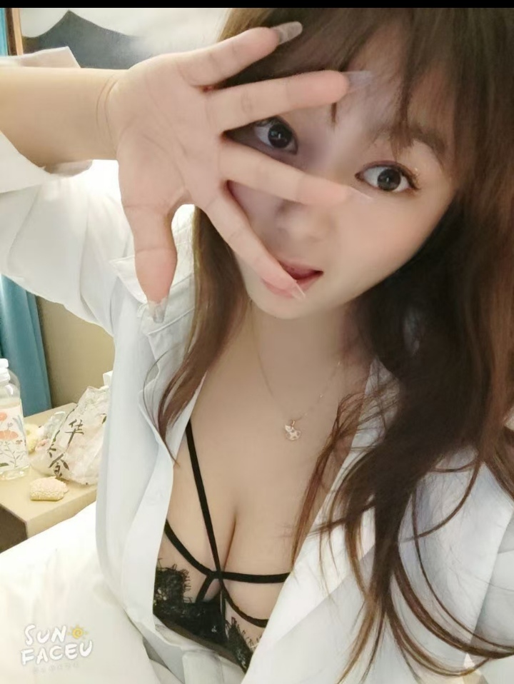 东站e奶肉弹青青