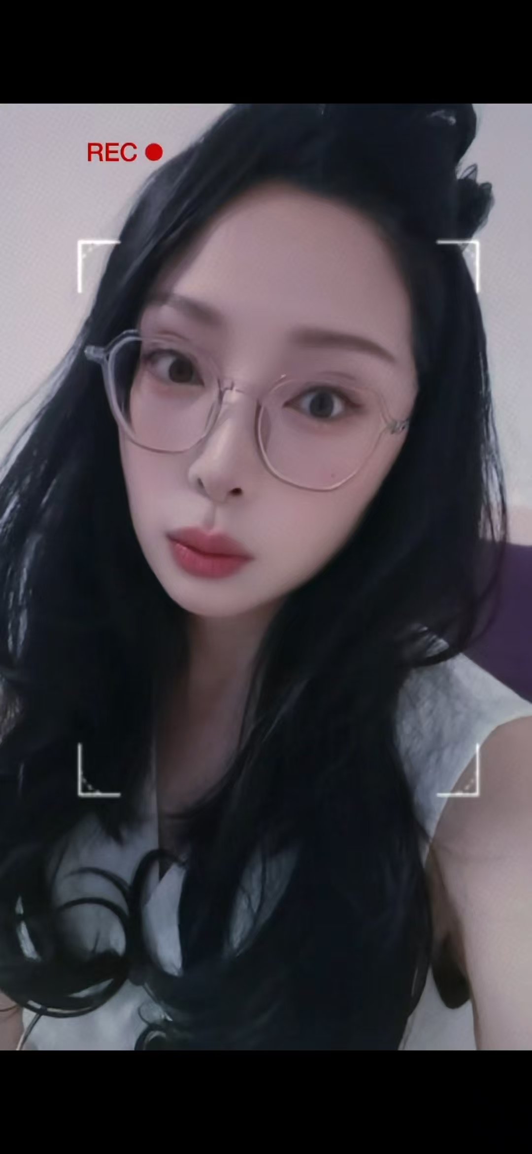 天河东圃广场性感少妇等你俘获