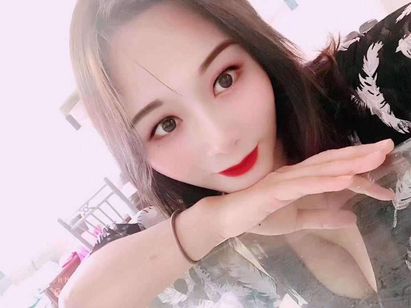 美艳大波辣妹娟娟