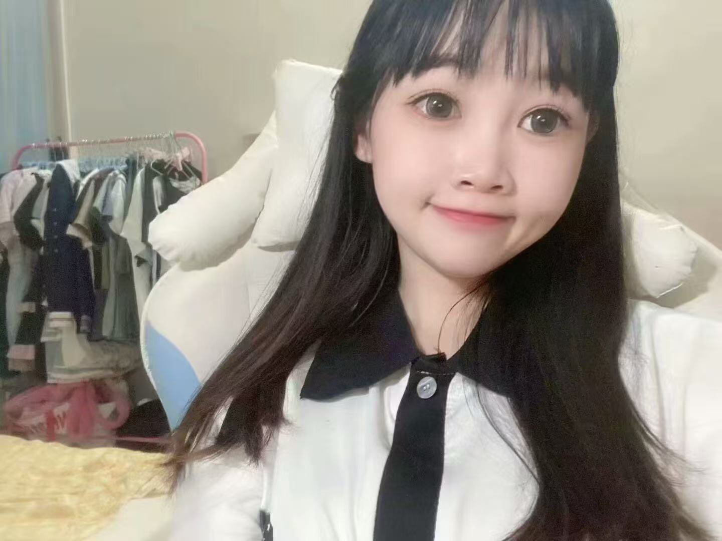 白云同和二次元，洛丽塔，jk小萝莉