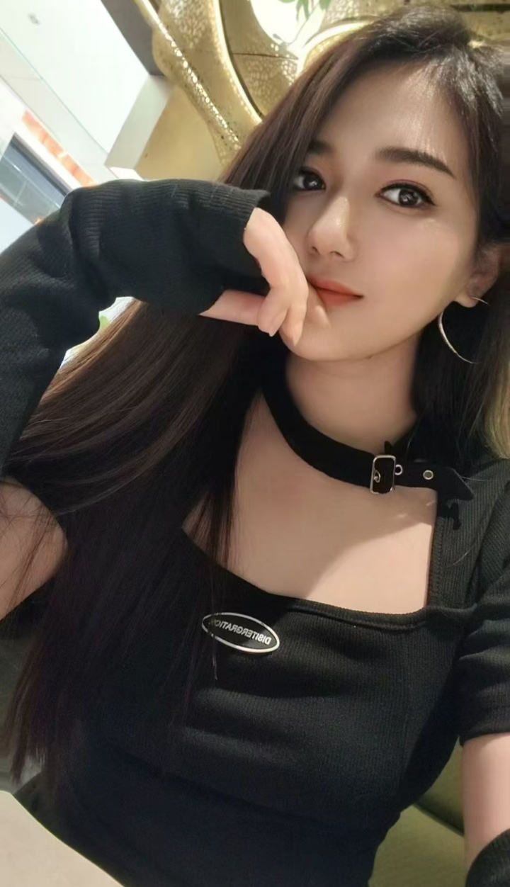 日起火的小姨妹