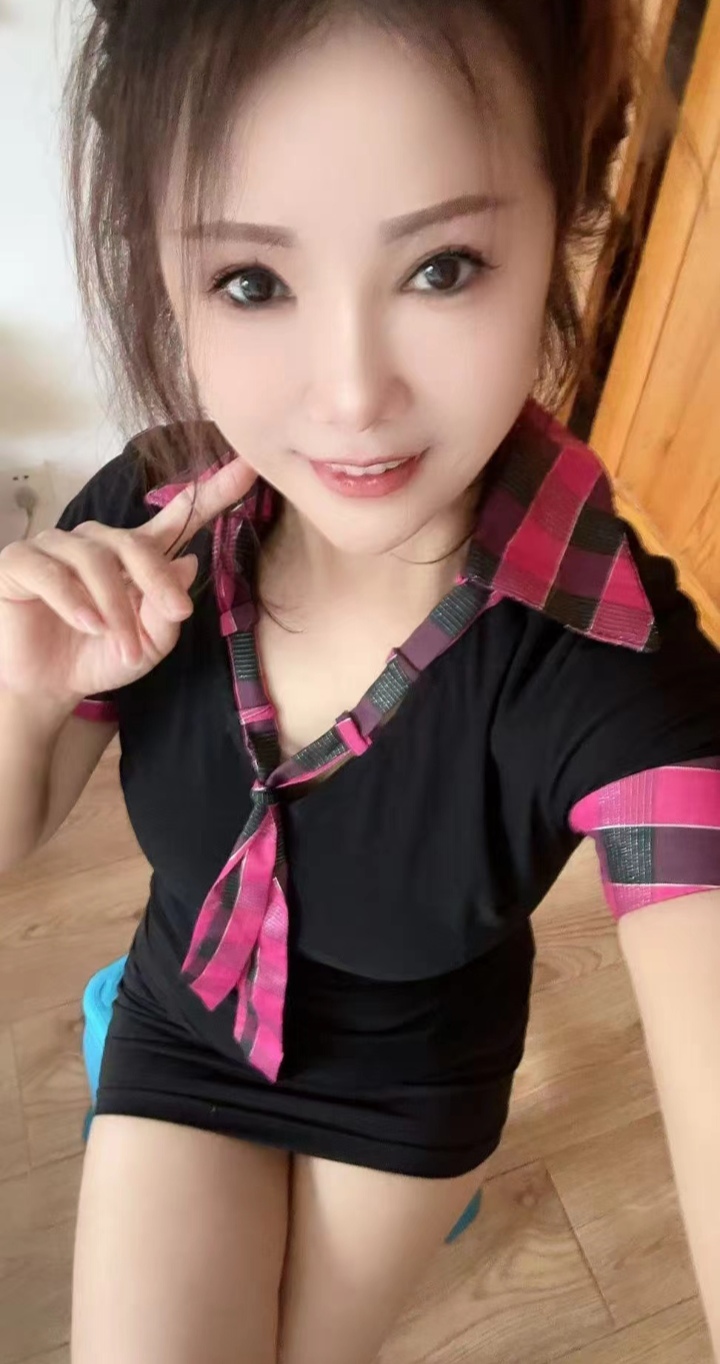 铁西纯欲辣妹冰冰