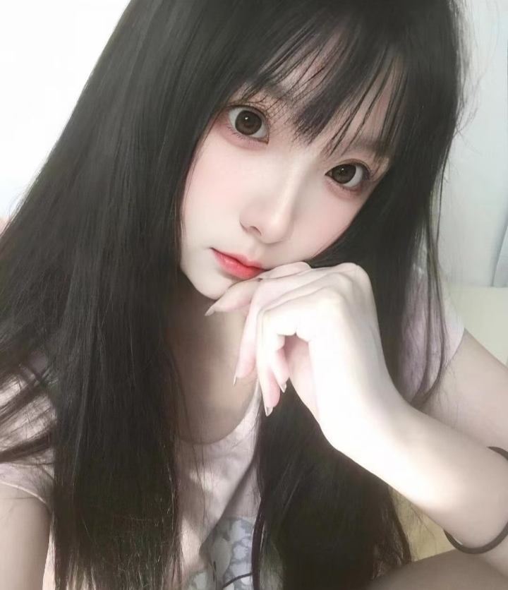 哺乳期宝妈青青