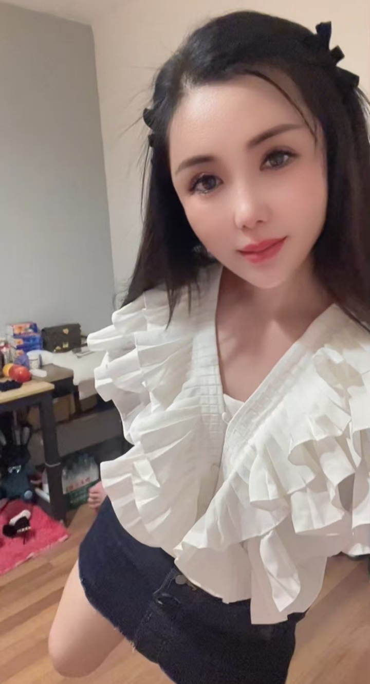 美艳御姐雯雯爽歪歪