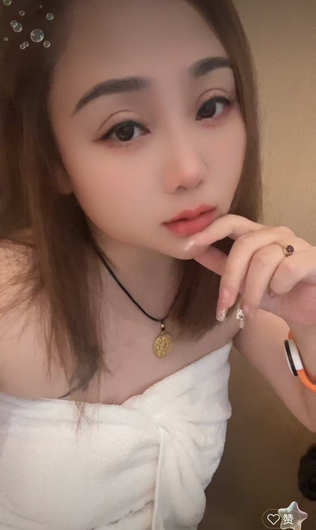 丰润肉感小少妇