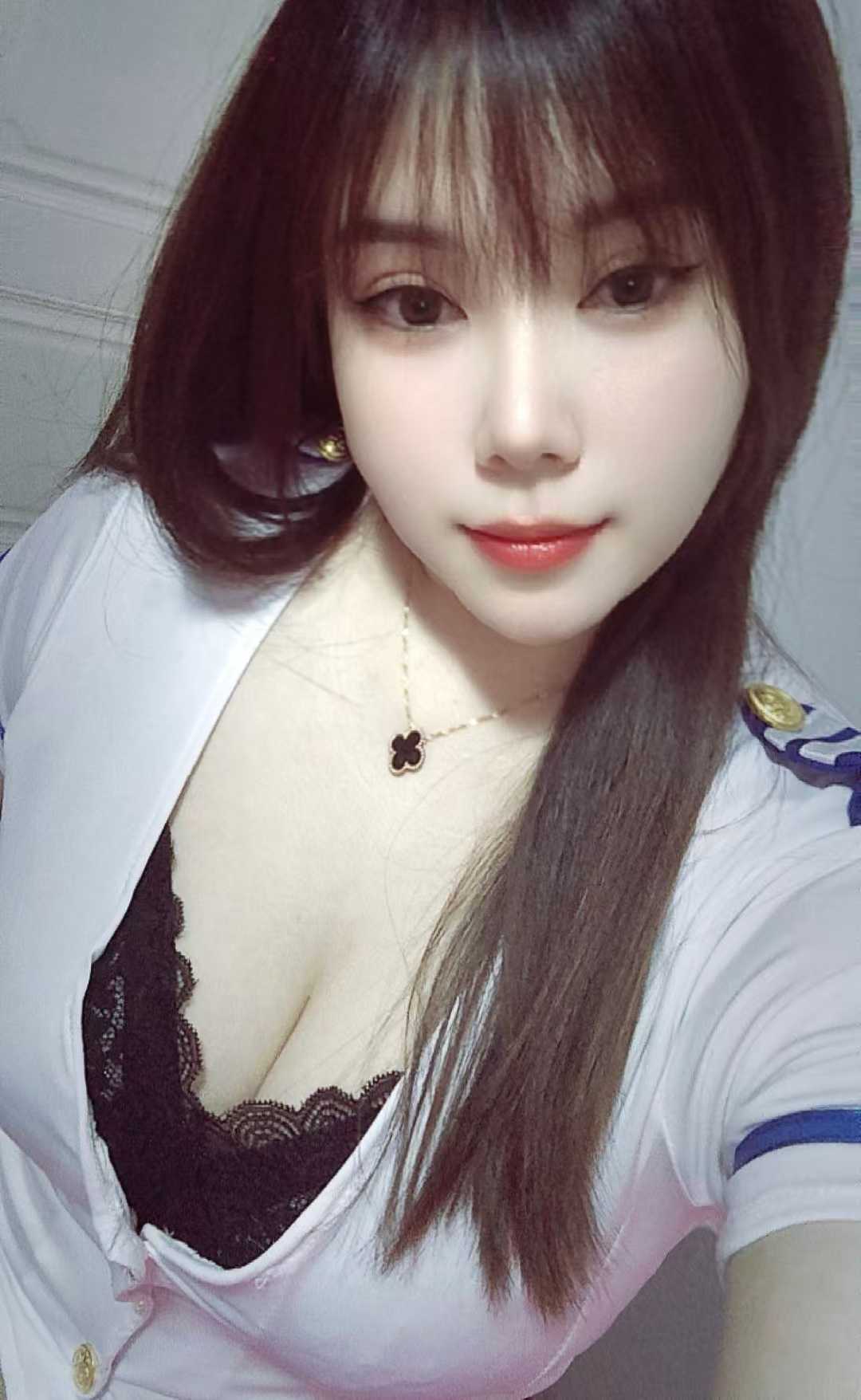 无锡兼职少妇月月，性感开朗健谈