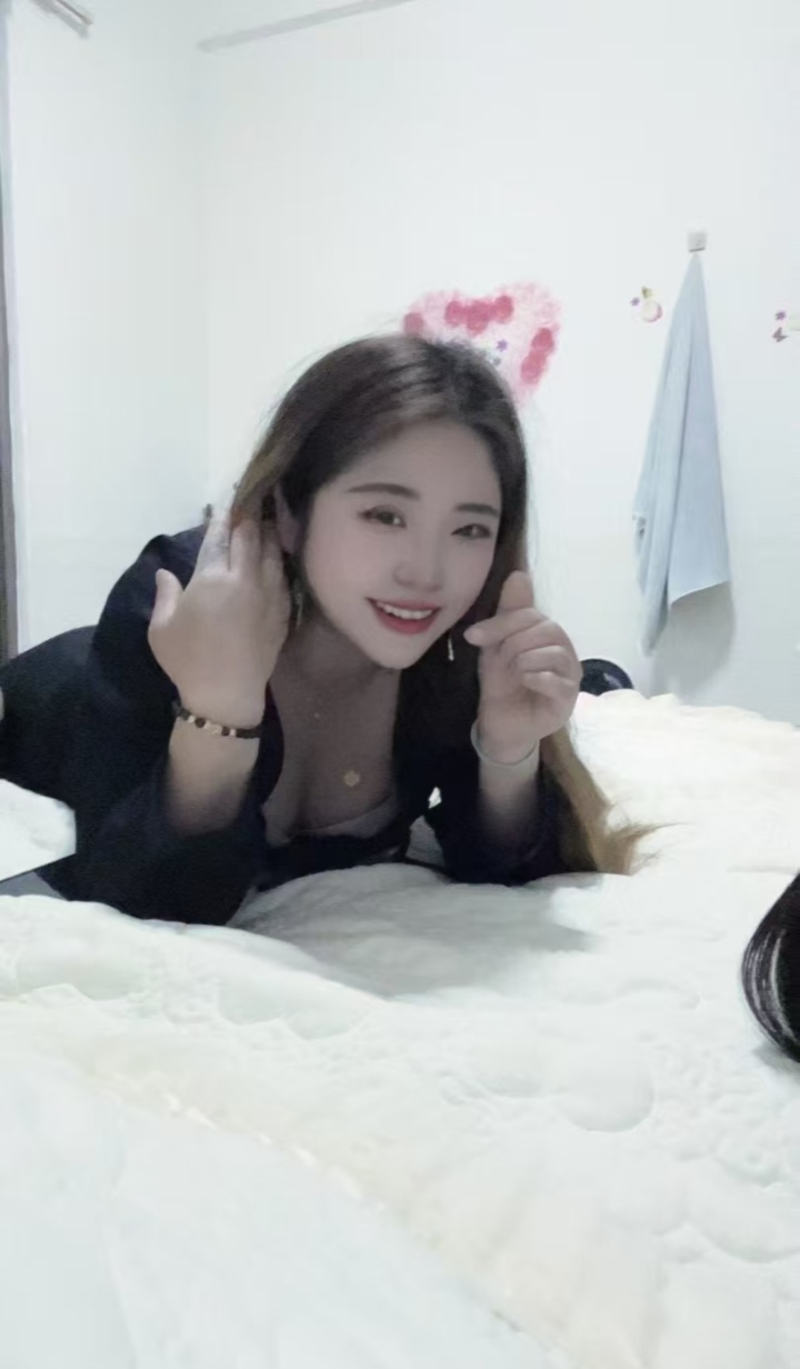 温柔白嫩小姐姐玉儿