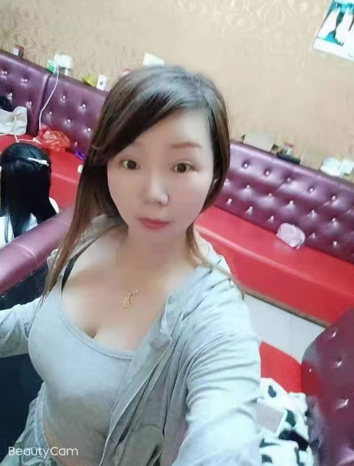 宝安服务系小姐姐玲