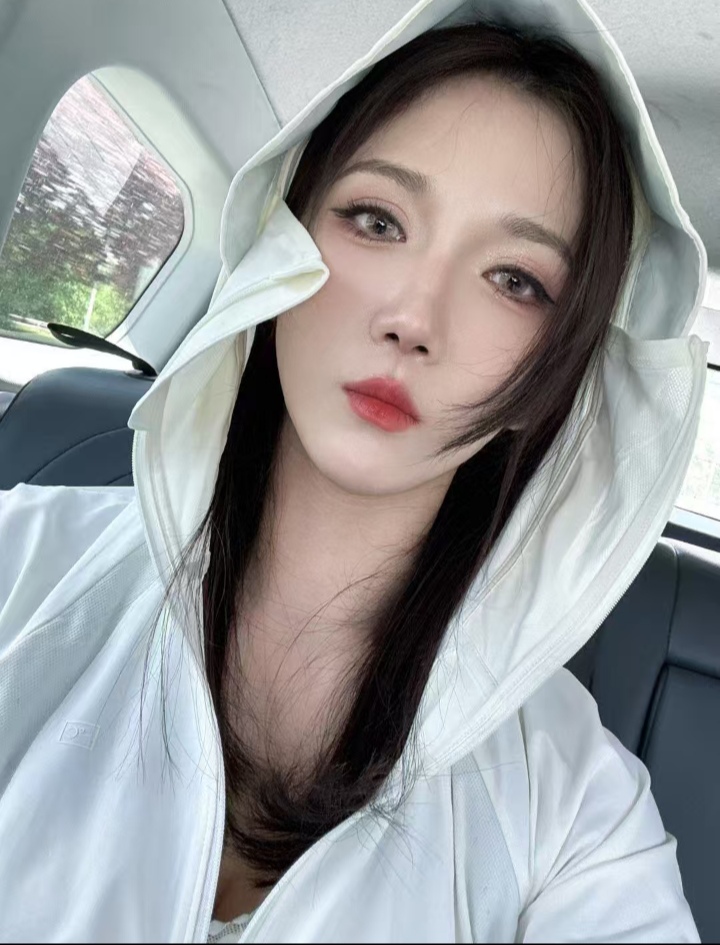 极品身材美妞阿古拉