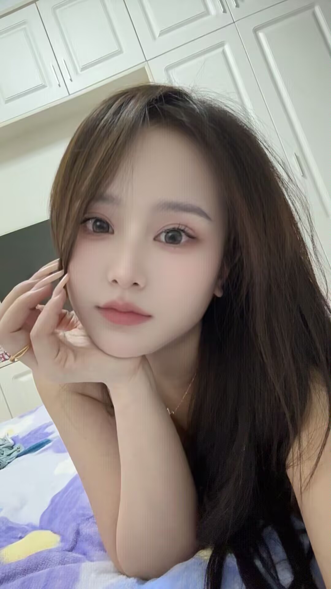 放心冲年轻漂亮