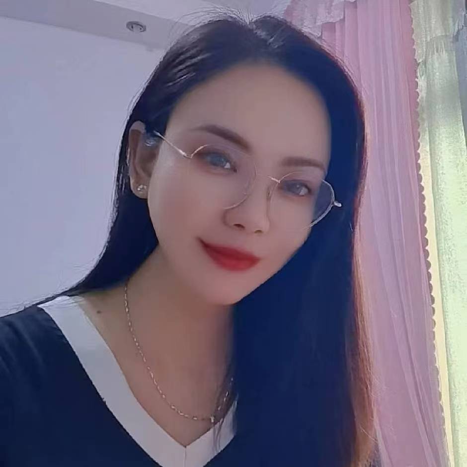 洪山眼镜欲女静儿