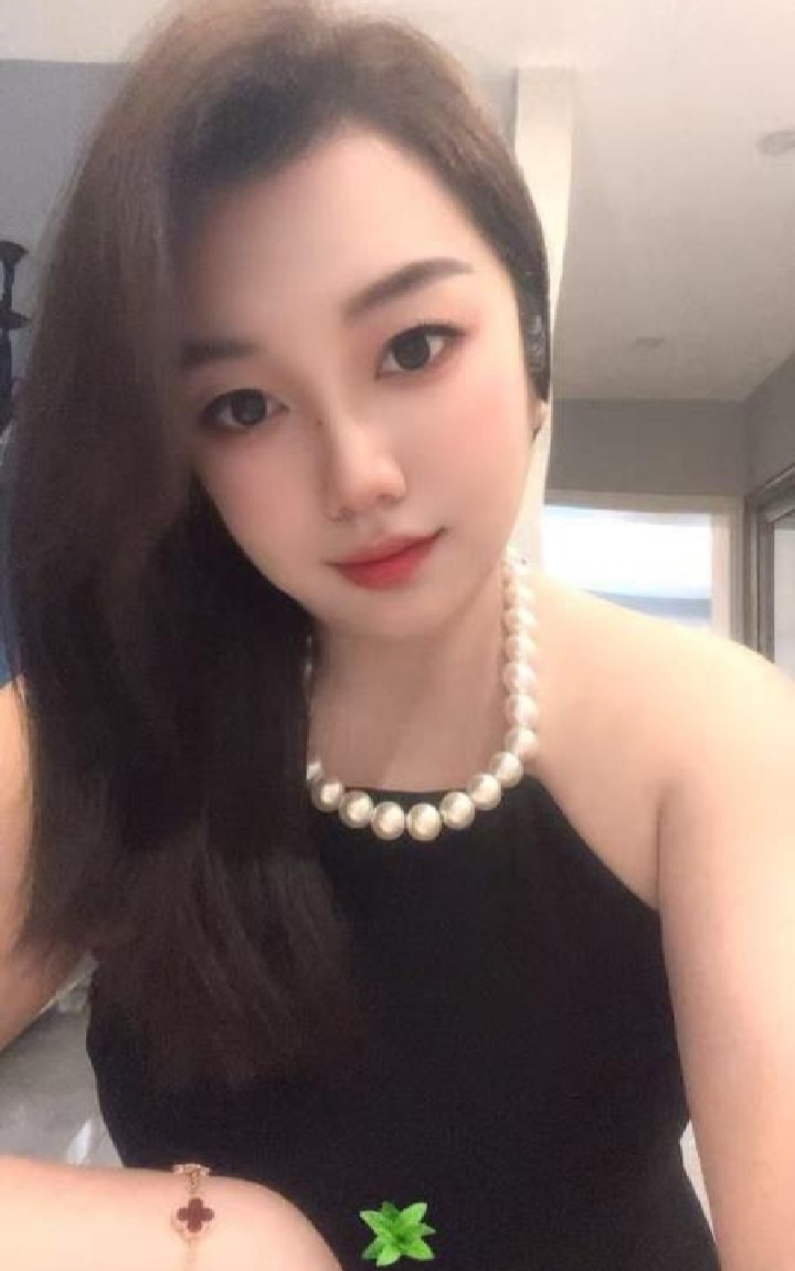 福田美乳小姐姐颖儿