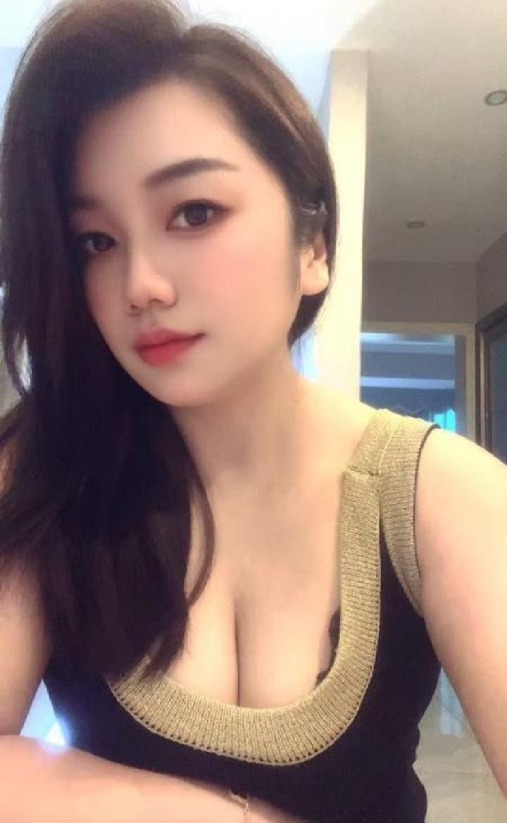 福田美乳小姐姐颖儿