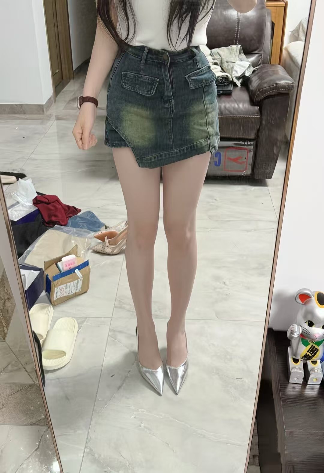 江宁美腿小白兔