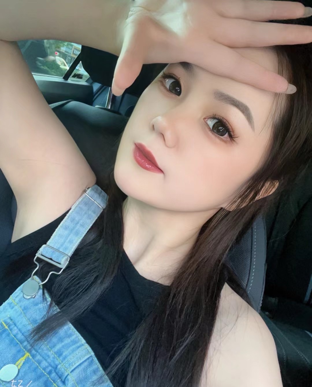 刚到成都，希望多认识几个哥哥