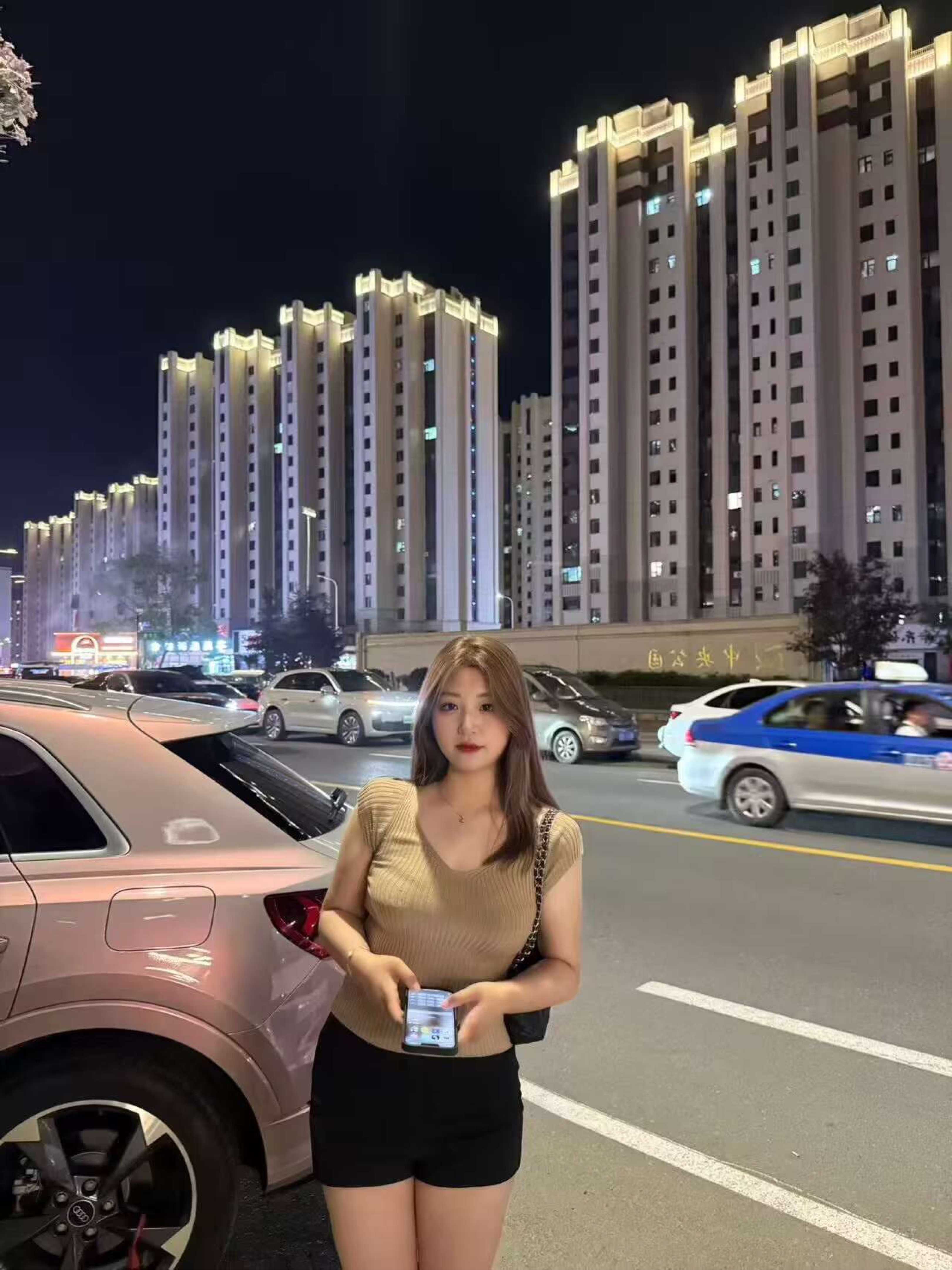 微胖极品纯欲嫩妹程橙