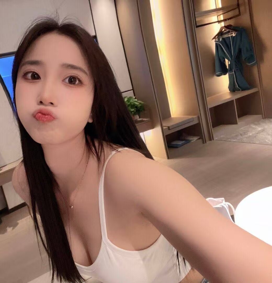 浦东白嫩甜妹安莉莉