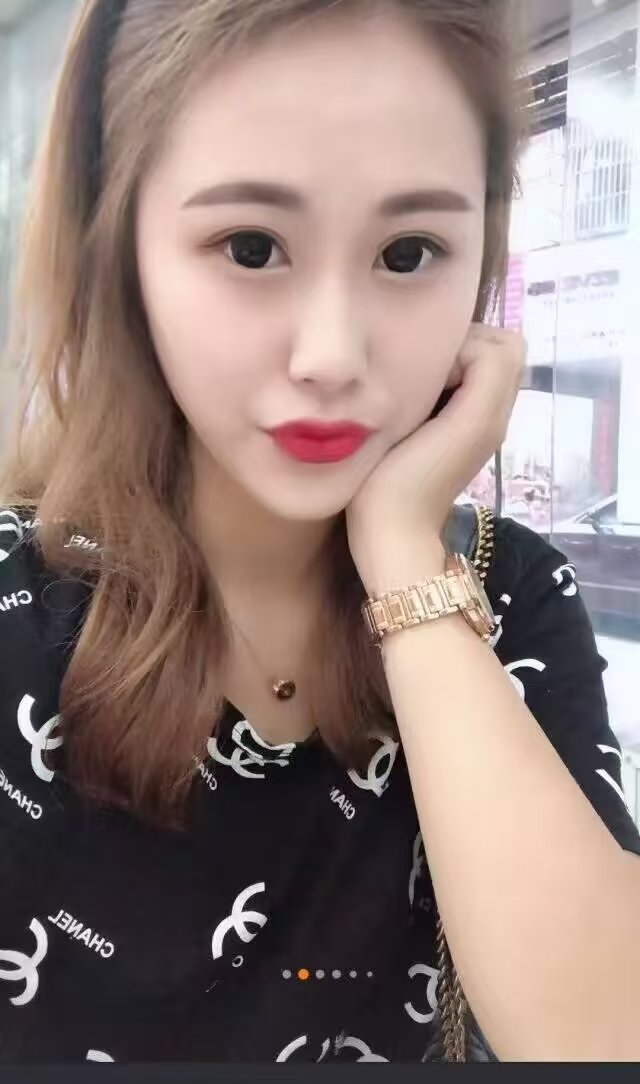 莲池热辣御姐欣欣