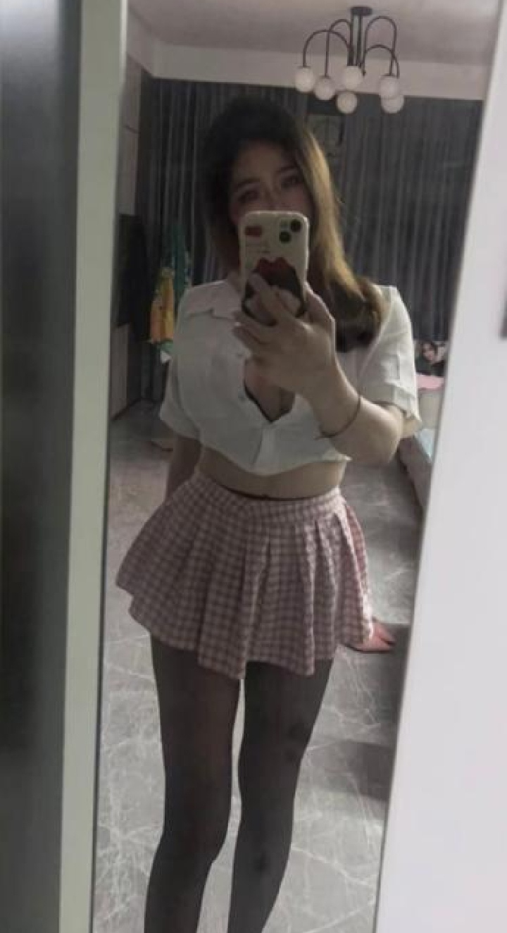 洪山翘臀妖精柔柔