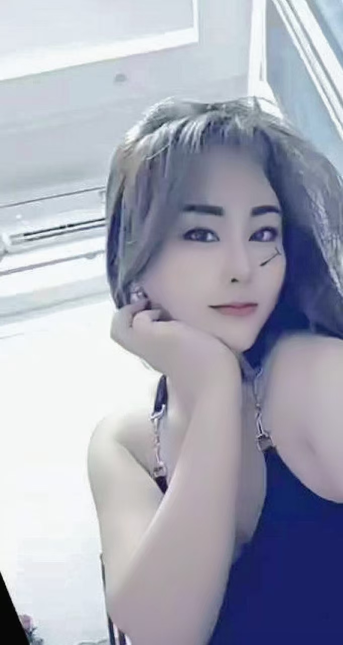 龙岗情趣辣妹小婉