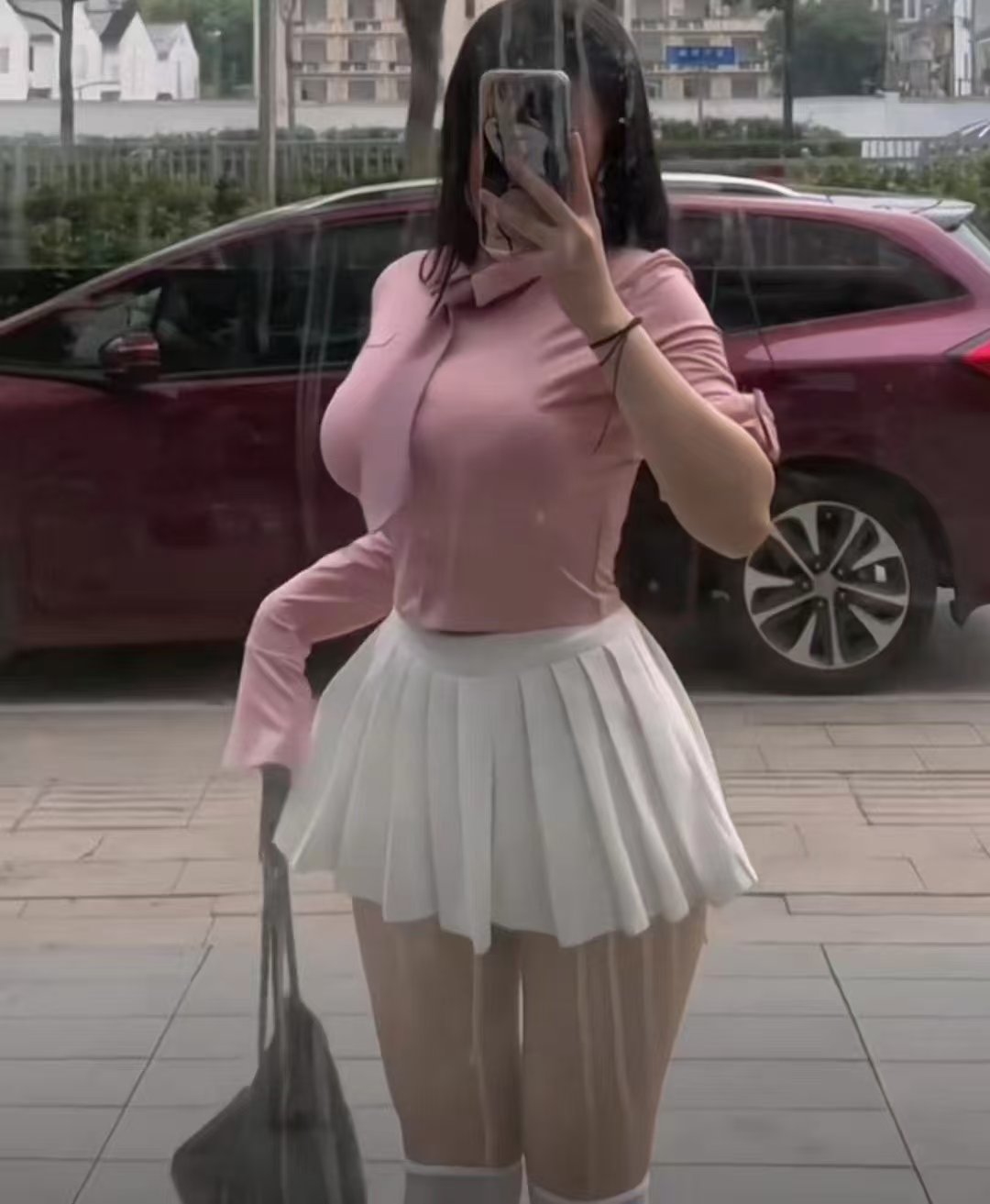 丰乳肥臀辣妹红儿